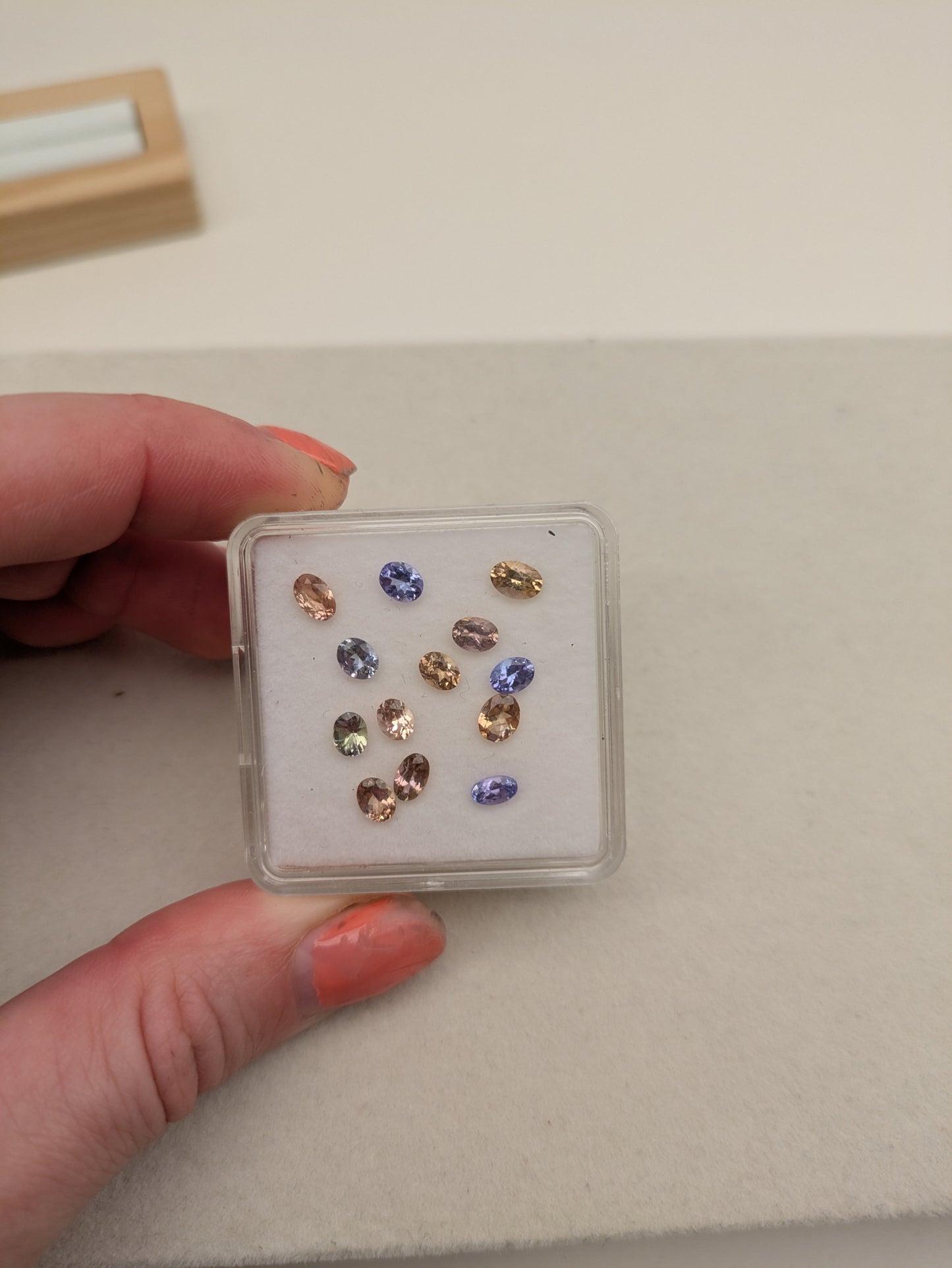 Tanzanit med agr test