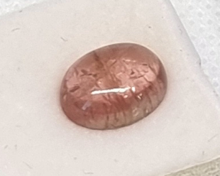 Turmalin Cabochon