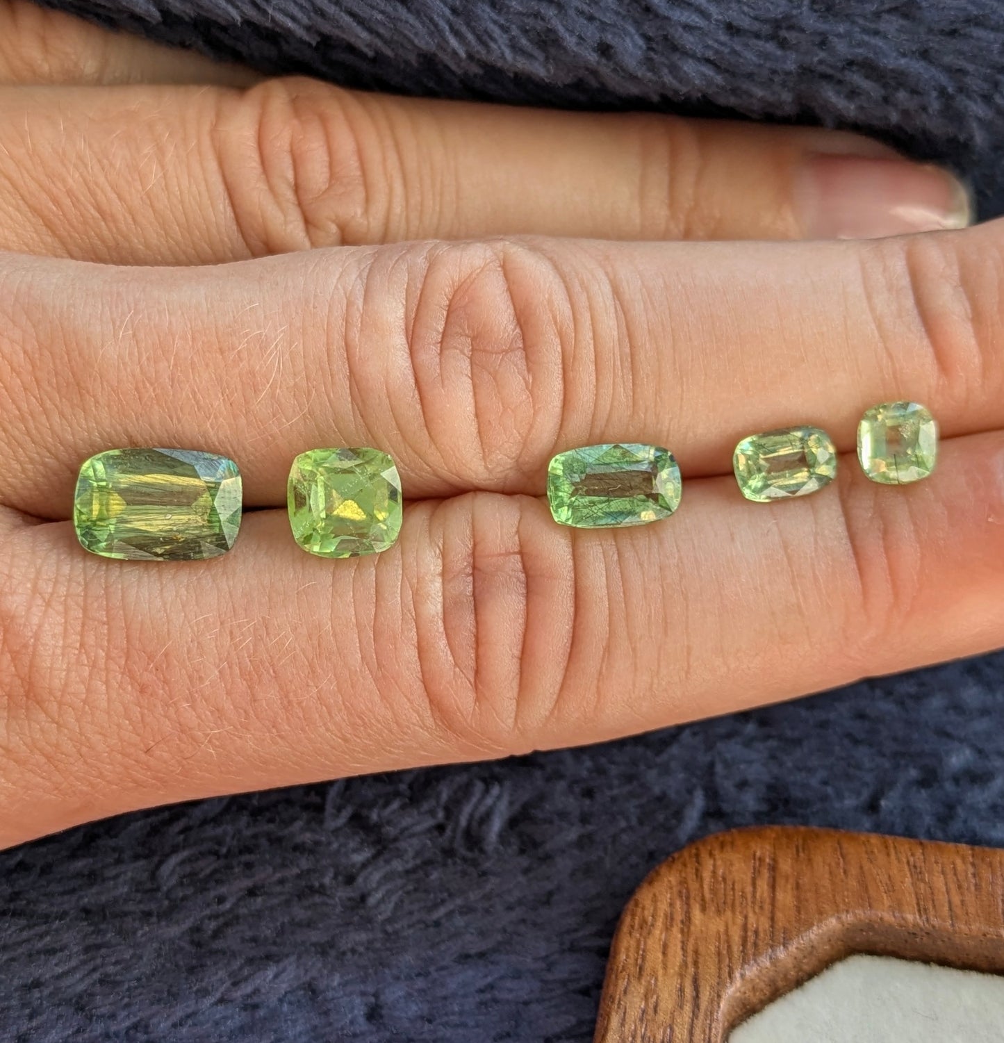 Rutile peridot