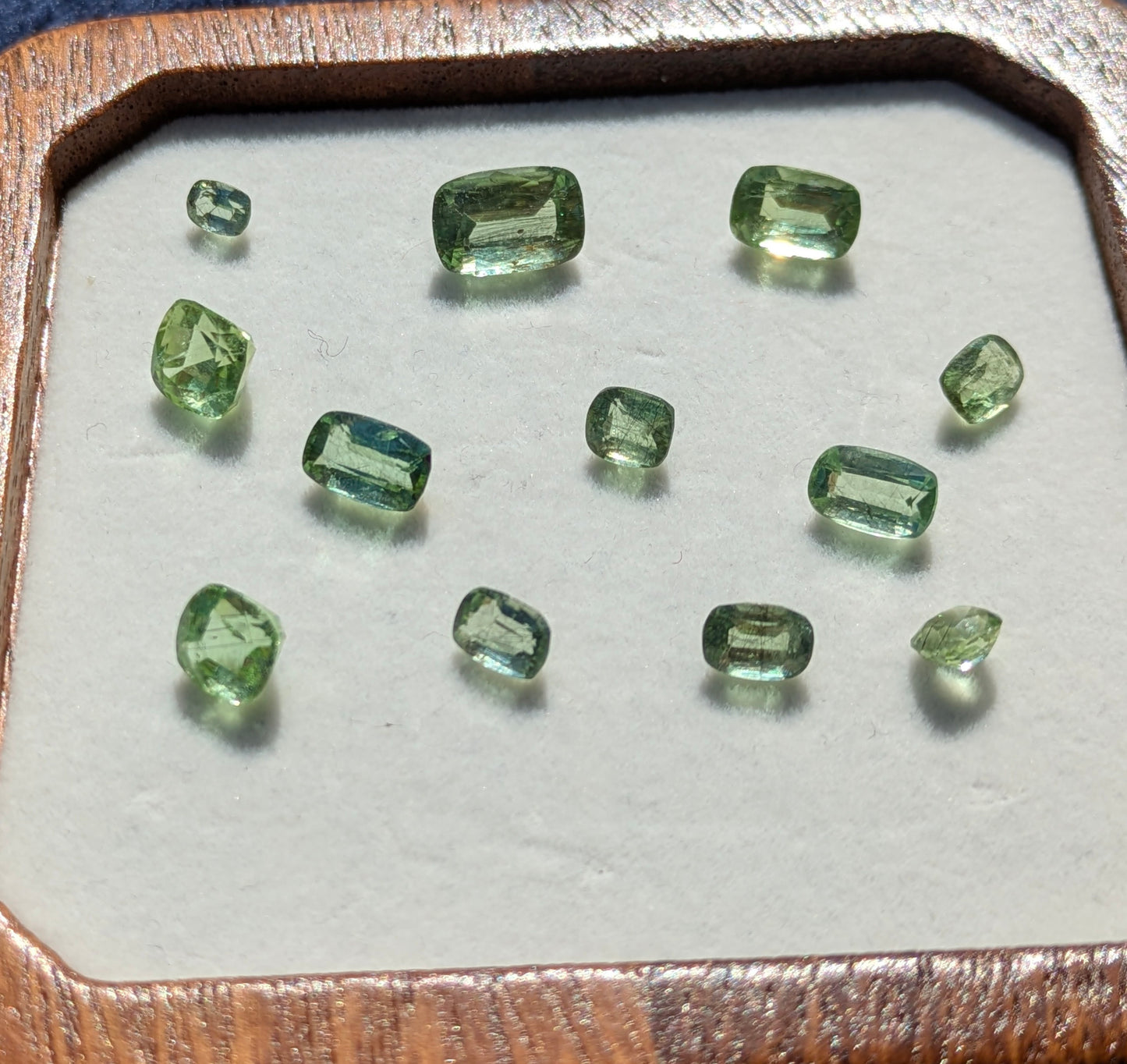 Rutile peridot