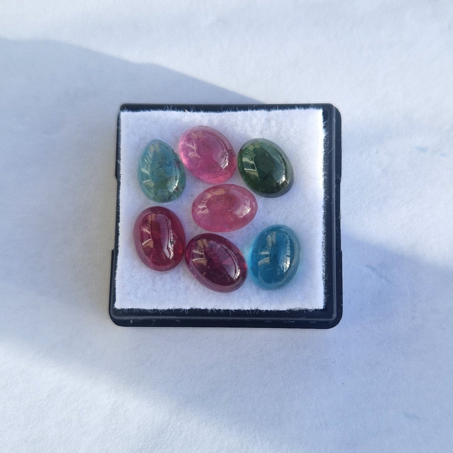 Turmalin Cabochon