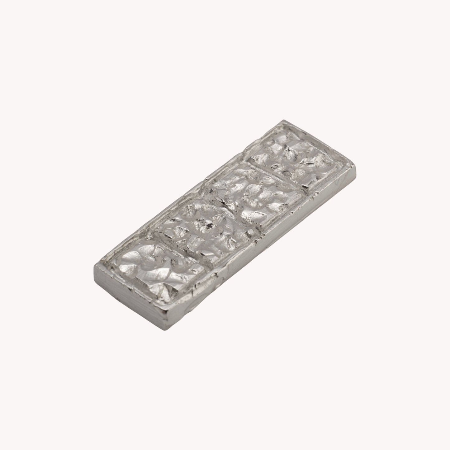 udhugget stablet pendant stor