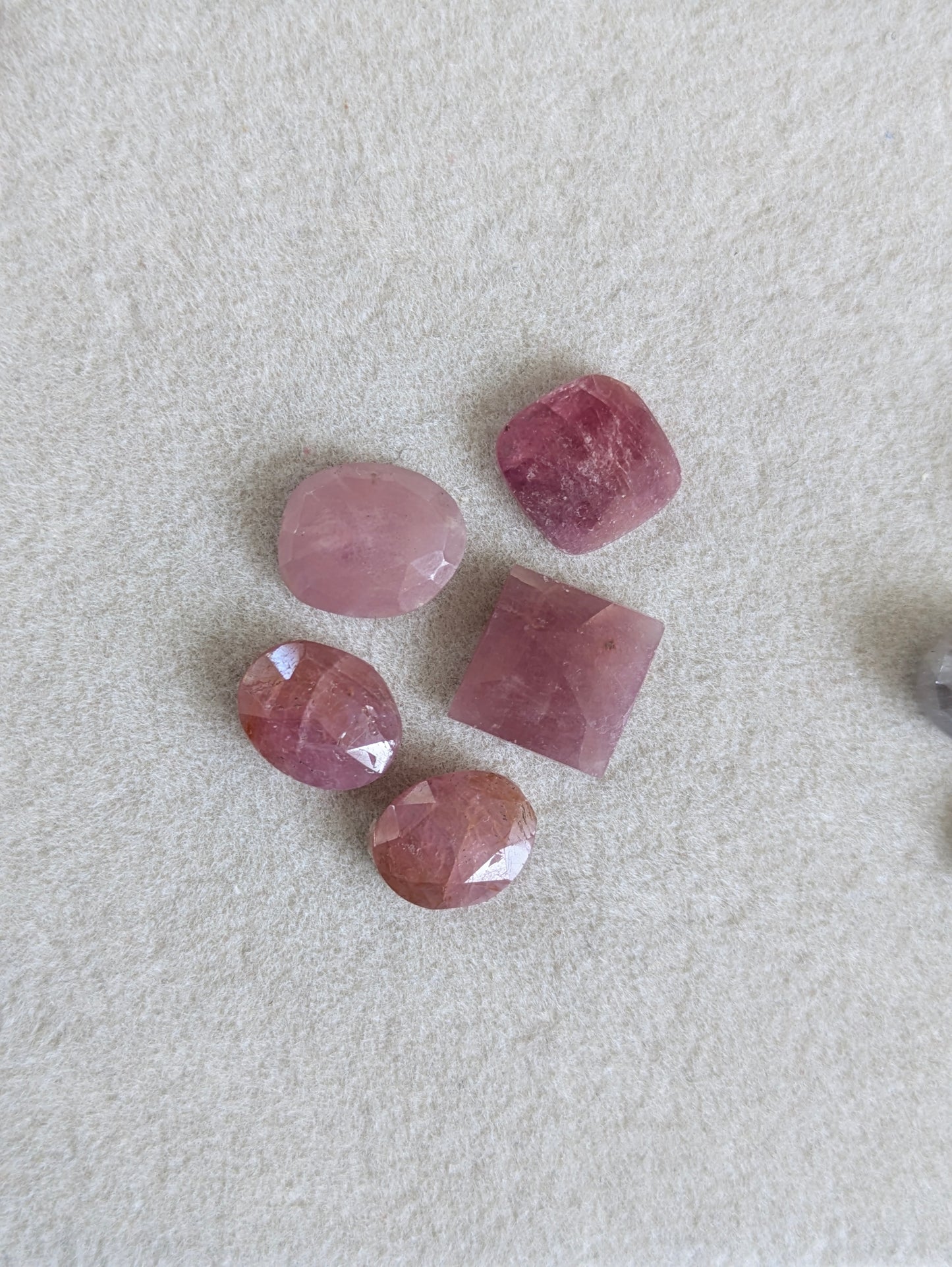 Rosecut umba safirer lot