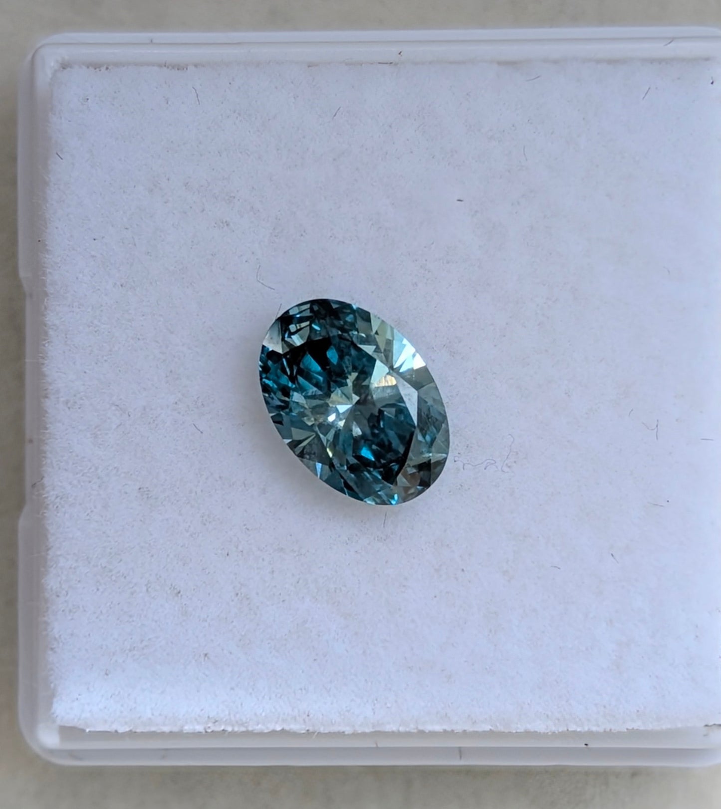 Laboratorie skabt Diamant m. Report