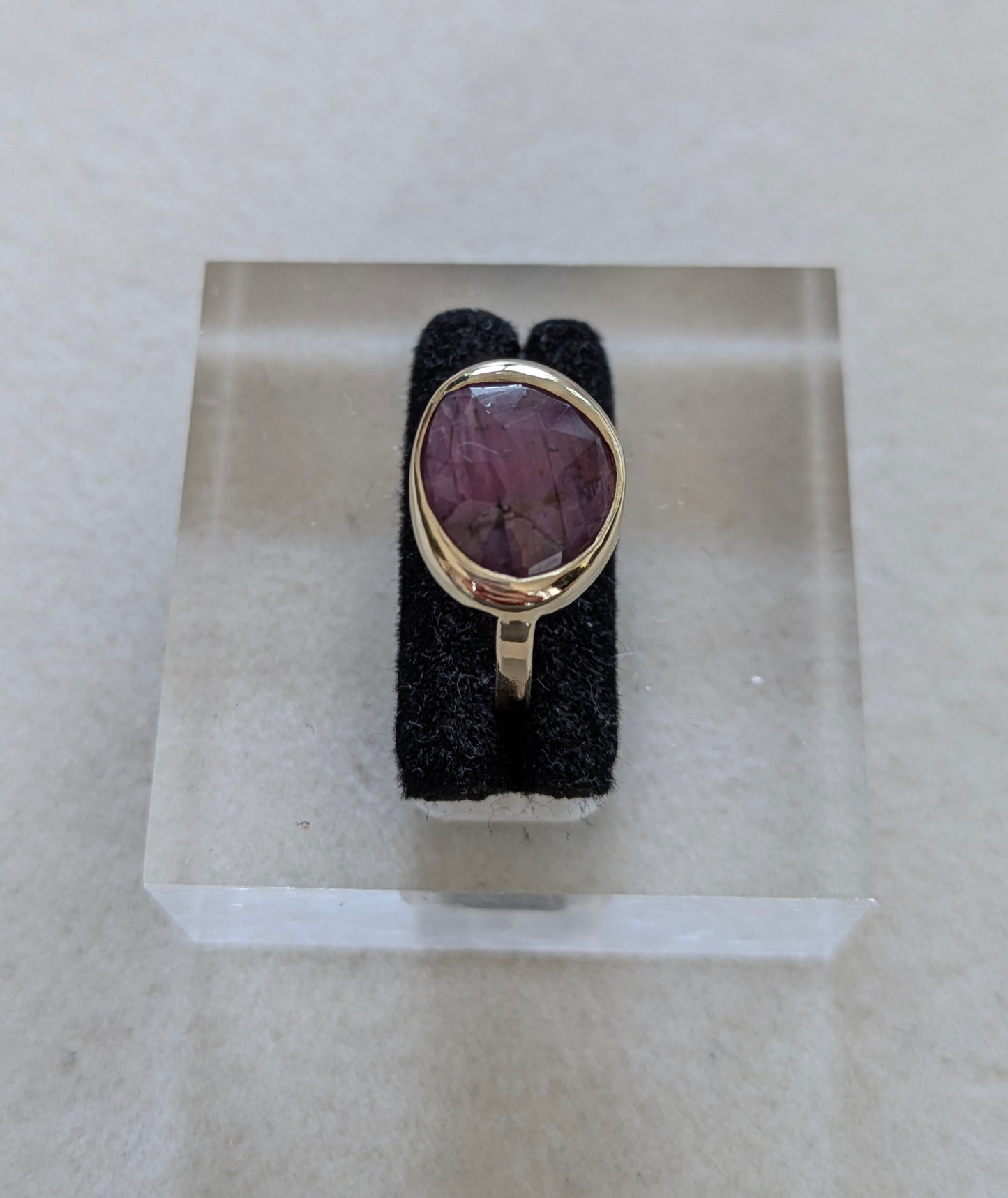 Nightfall, safir i 8k