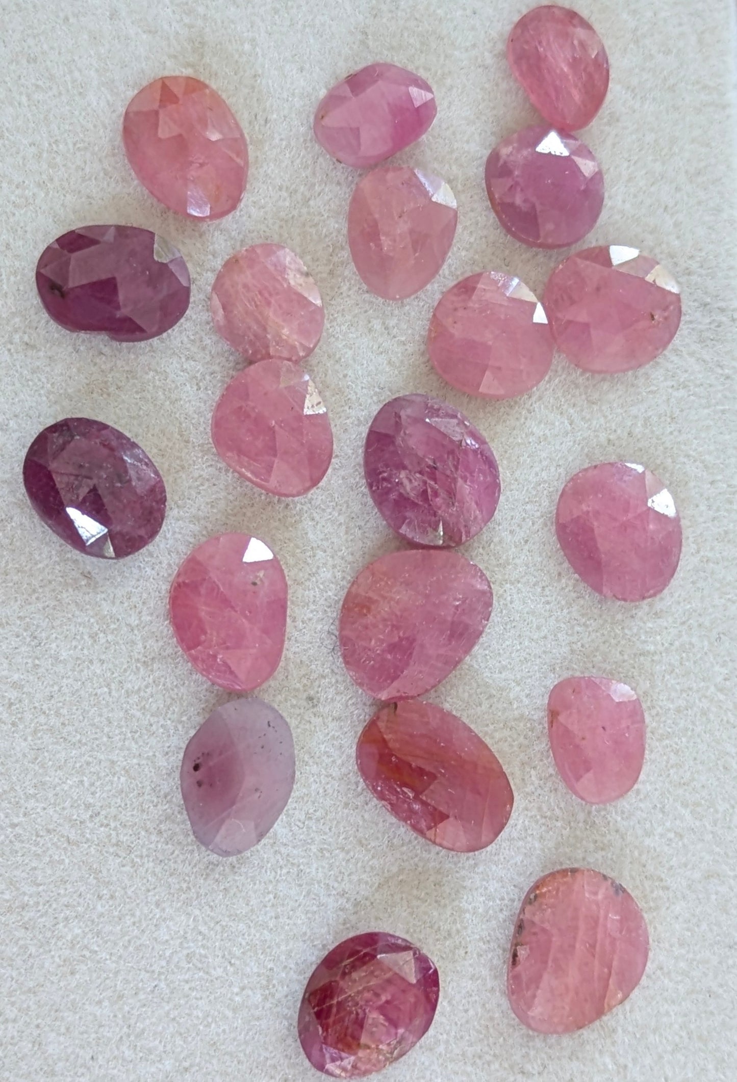 Rosecut umba safirer