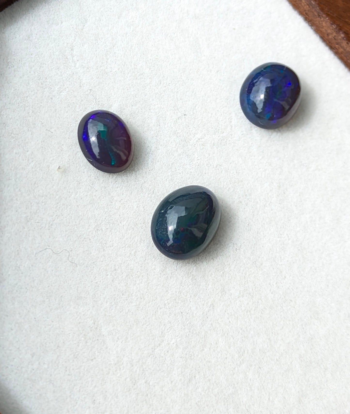 Opal lot