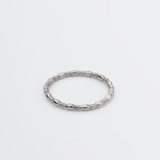 Enkel ring med mønster