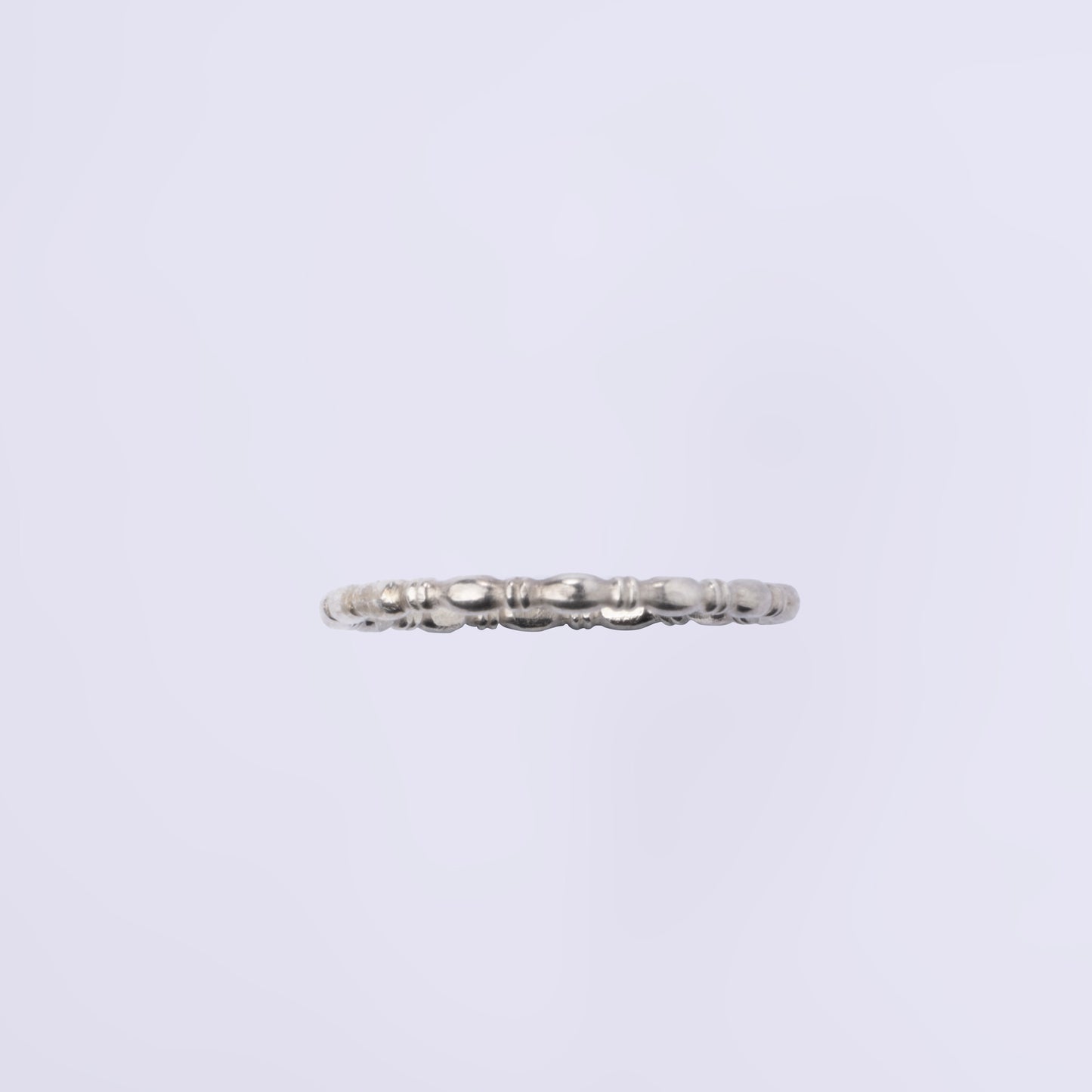 Enkel ring med mønster